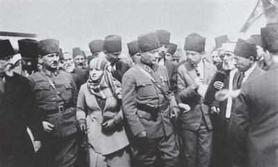 ATATÜRK'ÜN ADANA ZİYARETİ 