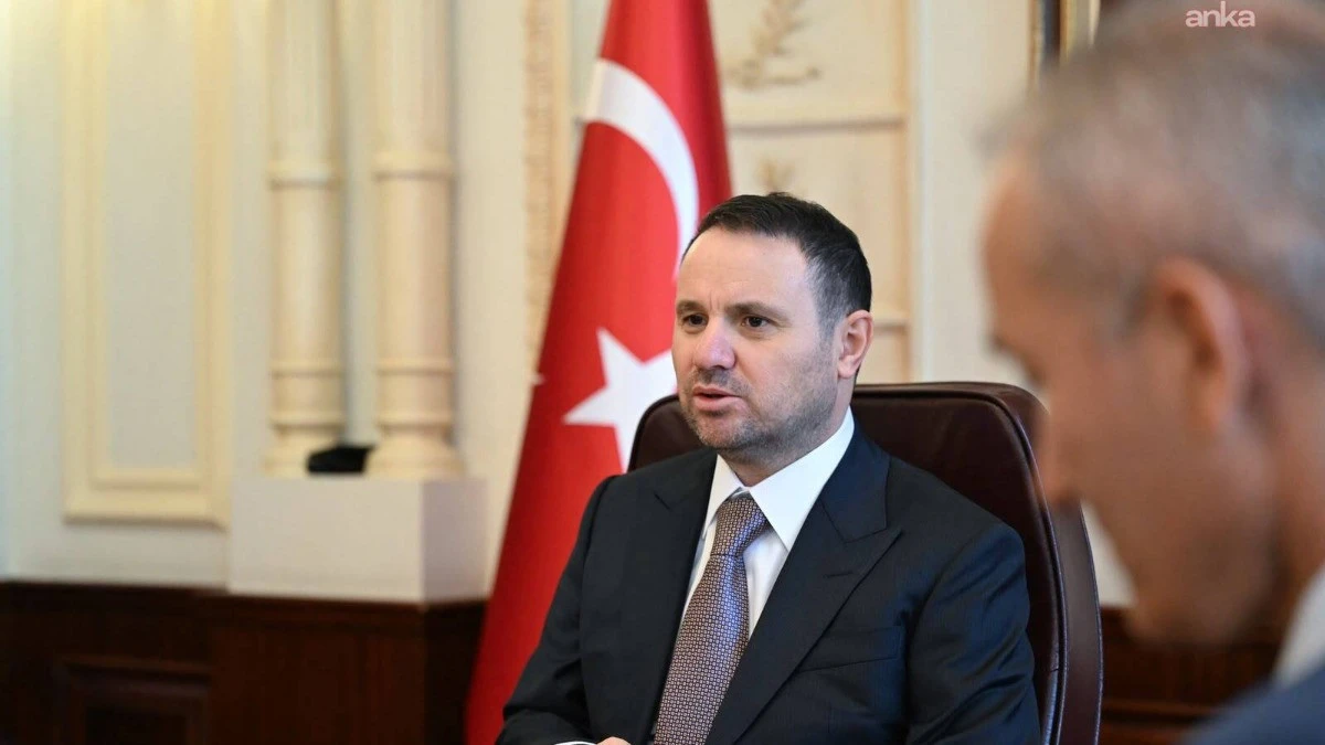ADALET BAKANI G&Uuml;RLEK&rsquo;TEN İBB SORUŞTURMASI A&Ccedil;IKLAMASI: &ldquo;EK İDDİANAME &Uuml;ZERİNDE &Ccedil;ALIŞMALAR Y&Uuml;R&Uuml;T&Uuml;L&Uuml;YOR&rdquo;