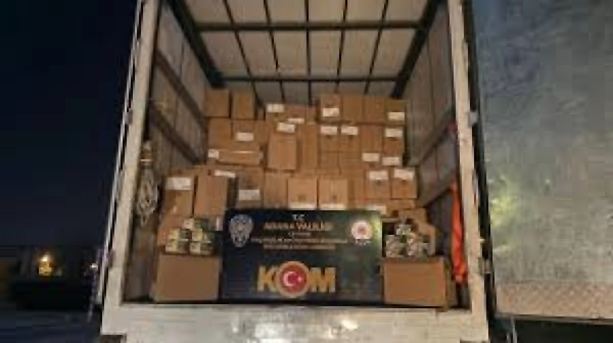 Adana'da 7.9 Milyon Kaçak Makaron Ele Geçirildi