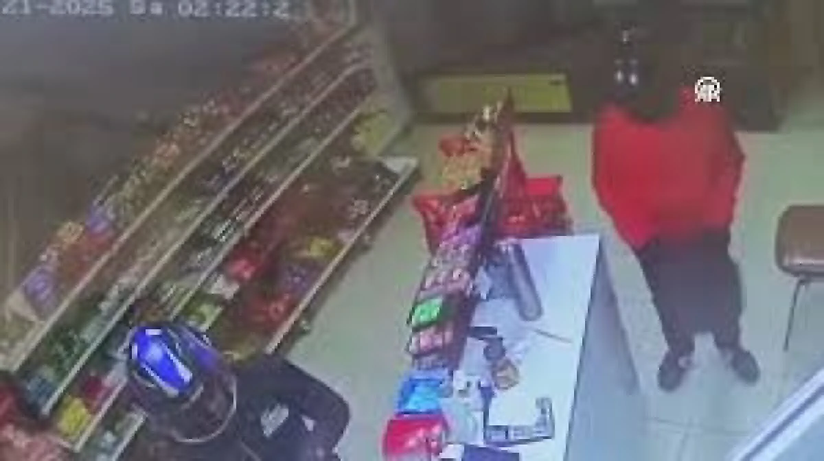 ADANA'DA İKİ AKARYAKIT İSTASYONUNDA SİLAHLI SOYGUN: İKİ ŞÜPHELİ YAKALANDI 