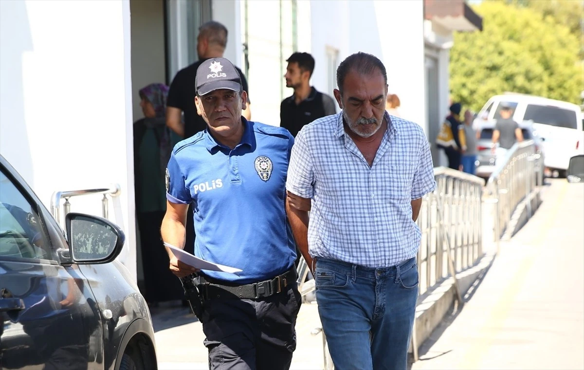 Adana'da Motosiklet Kazası: Taksici Tutuklandı