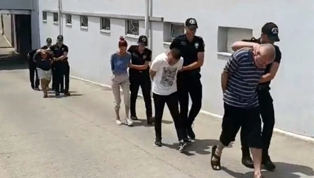 Adana'da Uyuşturucu Operasyonu: 9 Gözaltı, 8 Tutuklama