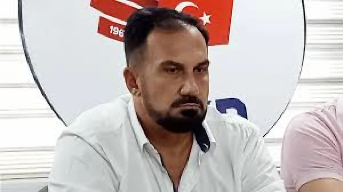 ADANASPOR’UN ESKİ TEKNİK DİREKTÖRÜ YÜKSEL YEŞİLOVA, YASA DIŞI BAHİS KONUSUNDA TFF'YE DİLEKÇE VERDİ