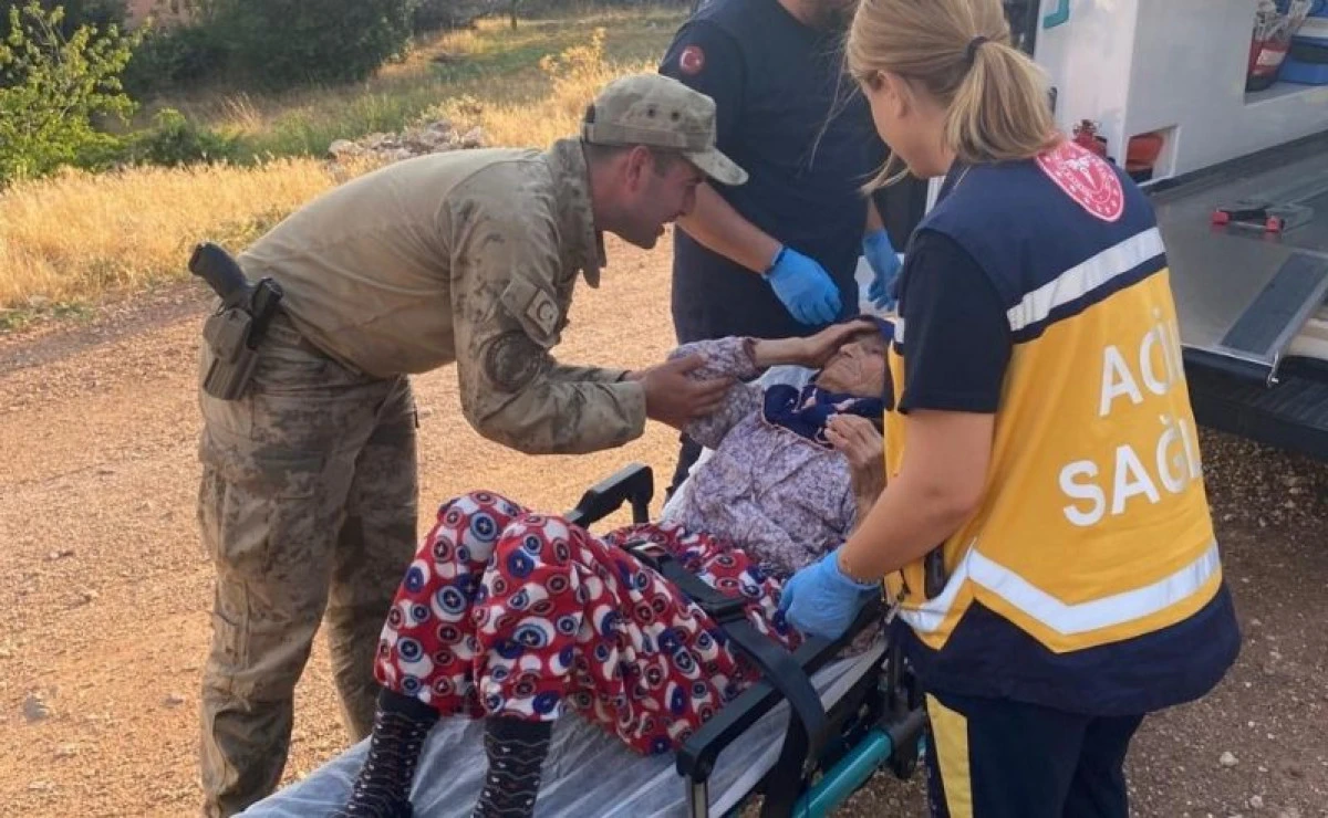 Alzheimer Hastası Kadın, 15 Saatlik Arama Çalışması Sonrası Bulundu