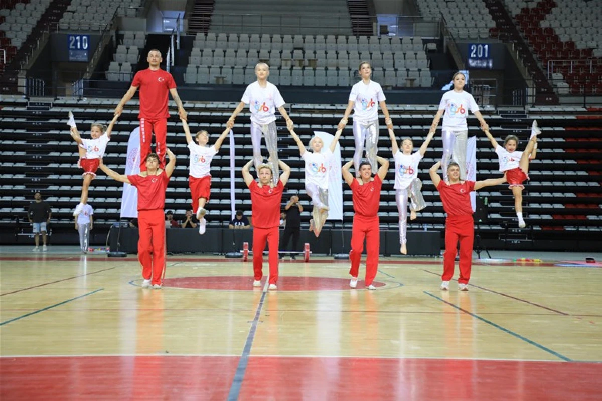 Antalya'da GSB Yaz Spor Okulları Başladı