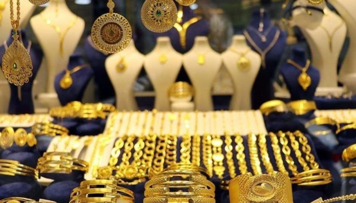 ATÖLYELERİN TEK TEK KAPANDIĞI KAPALIÇARŞI'DA ESNAF KOL KESİYOR 