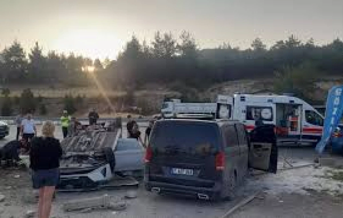 Burdur'da Trafik Kazası: 6 Yaralı