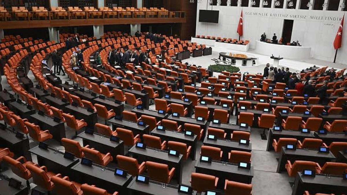 &Ccedil;ER&Ccedil;EVE YASA TEKLİFİ TBMM'DE... SORUŞTURMALAR, KOVUŞTURMALAR VE CEZA İNFAZLARI ERTELENECEK