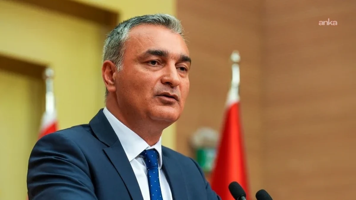 CHP S&Ouml;ZC&Uuml;S&Uuml; SARI: YENİ PARTİ İLE İŞ BİRLİĞİ SONUCU ADALAR BELEDİYESİ BAŞKAN VEKİLLİĞİ SE&Ccedil;İMİNE KATILMAMA KARARI ALDIK