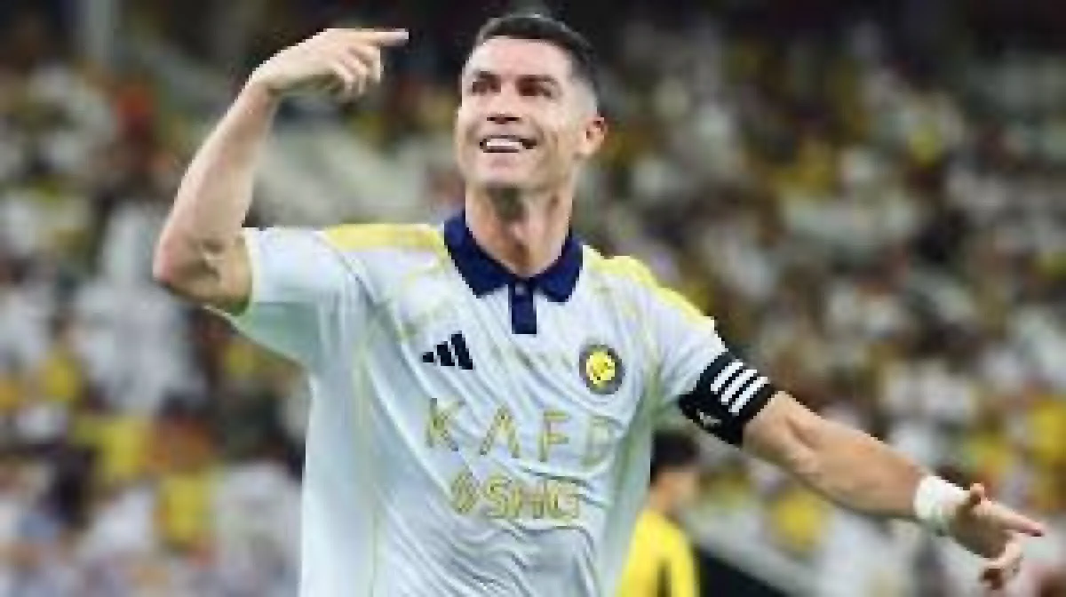 CRİSTİANO RONALDO 946. GOLÜNÜ ATTI