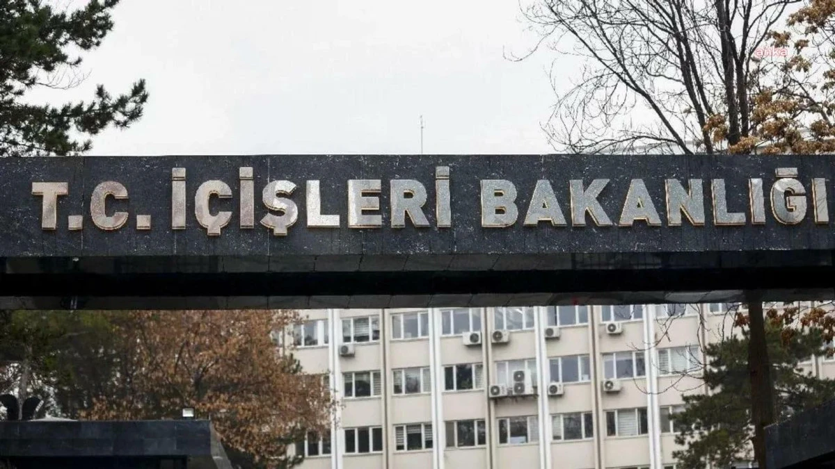 EMNİYET GENEL M&Uuml;D&Uuml;RL&Uuml;Ğ&Uuml; MERKEZ TEŞKİLATINDA YENİ G&Ouml;REVLENDİRMELER: 11 BİRİMİN BAŞKANI DEĞİŞTİ