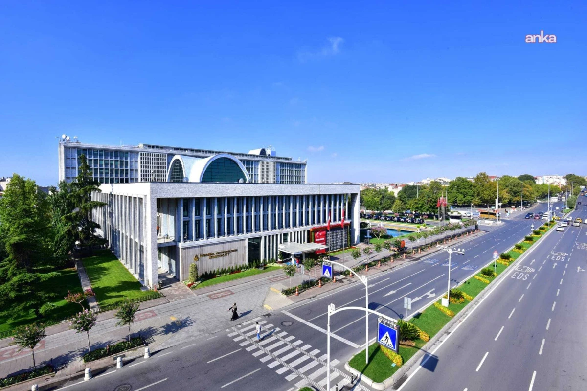 İBB VE &Uuml;SK&Uuml;DAR BELEDİYESİ'NE YENİ OPERASYONLARDA G&Ouml;ZALTINA ALINANLAR VAR