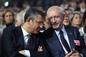 KILIÇDAROĞLU VE ÖZGÜR ÖZEL'DEN SÜRPRİZ BULUŞMA