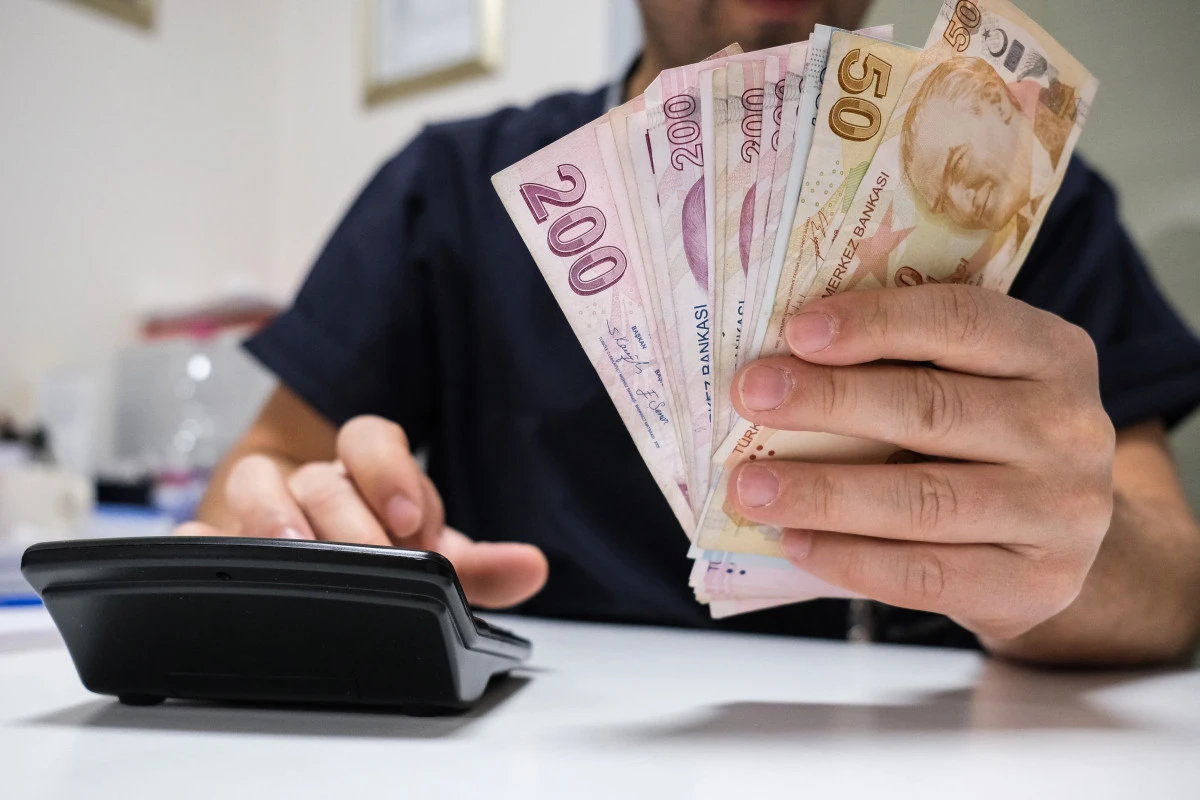 &Ouml;GRETMEN,POLİS,HEMŞİRE!MEMURUN TEMMUZDA ALACAĞI ZAMLI MAAŞLAR HESAPLANDI