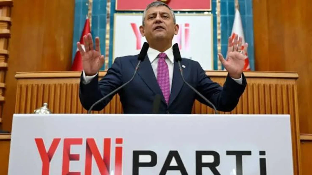 &Ouml;ZG&Uuml;R &Ouml;ZEL A&Ccedil;IKLADI! YENİ PARTİ "&Ccedil;ER&Ccedil;EVE YASA" İ&Ccedil;İN KARARINI VERDİ