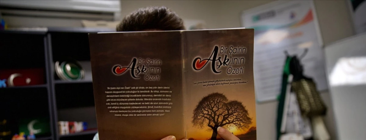 Uyuşturucu Bağımlılığından Kurtulan Genç Şair, Hikaye Kitabı Yazmayı Hedefliyor