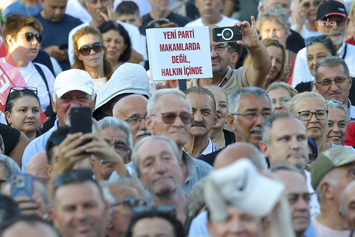 YENİ PARTİ&rsquo;DEN YENİ &Ouml;RG&Uuml;TLENME MODELİ: &ldquo;SİYASETİ YURTTAŞA GERİ VERECEĞİZ&rdquo;