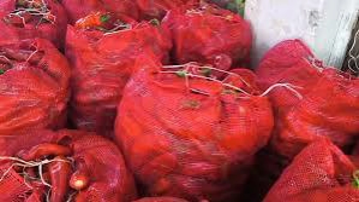 YURTTAŞLARDAN SAL&Ccedil;ALIK BİBER FİYATLARINA TEPKİ