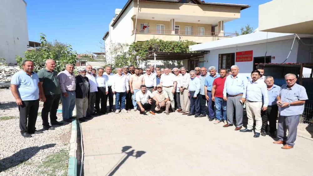 HATAY BÜYÜKŞEHİR BELEDİYESİ BAŞKANI LÜTFÜ SAVAŞ KIRIKHAN’DA VATANDAŞLARLA BİR ARAYA GELDİ