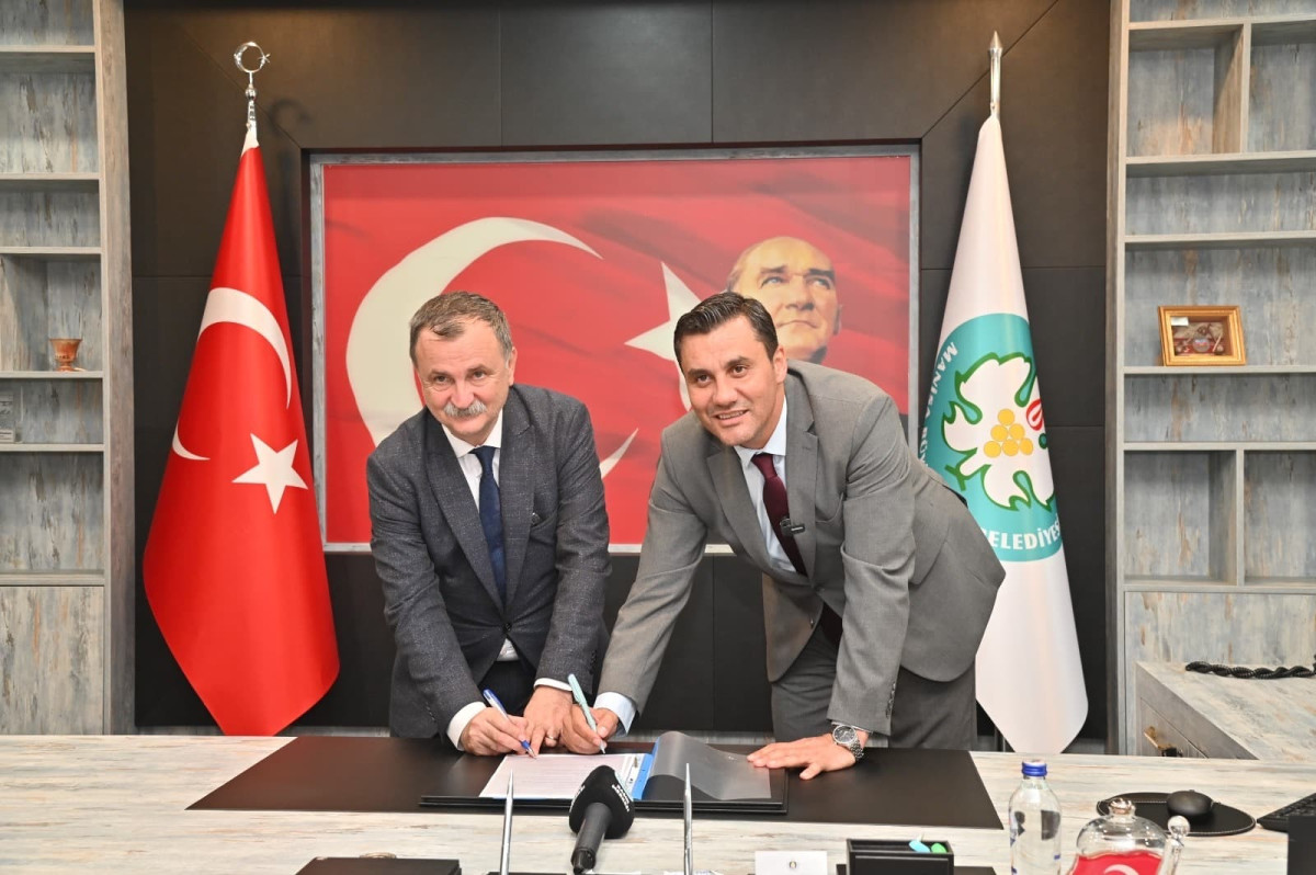 PROJE HAYATA GEÇİRİLDİ! MANİSA'DA EKMEK 5 LİRA, SU İSE 1 LİRA OLUYOR