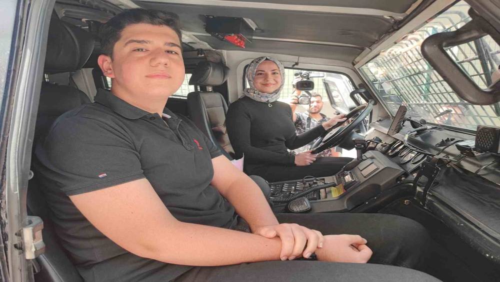 ŞEHİT KIZININ İSTEĞİ YERİNE GELDİ, BABASININ ADI VERİLEN ZIRHLI ARAÇ GÖREVE BAŞLADI