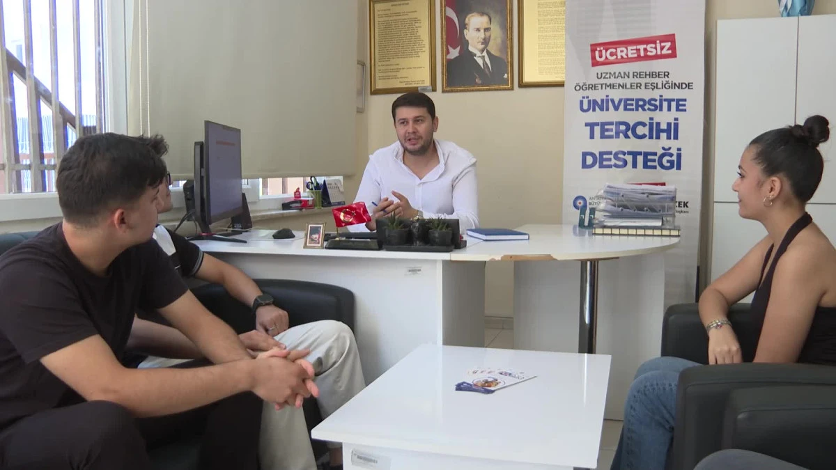 Antalya Büyükşehir Belediyesi'nden ücretsiz tercih danışmanlığı