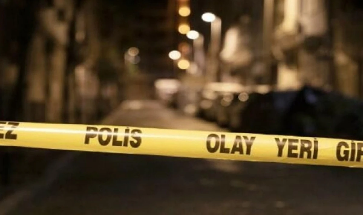 EĞLENCE MEKANINDA DEHŞET: ÖNCE ESKİ SEVGİLİSİNİ SONRA KENDİNİ ÖLDÜRDÜ