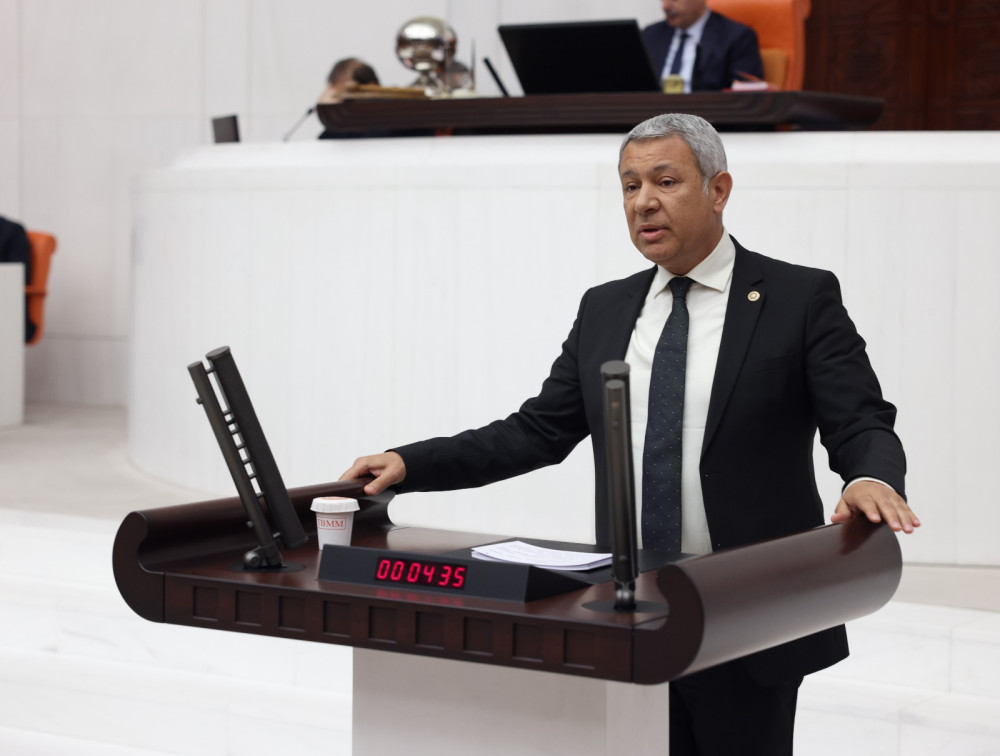 “YİNE GÜZEL BAYRAMLAR,YİNE BAHARLAR GELECEK… SANA SÖZ”