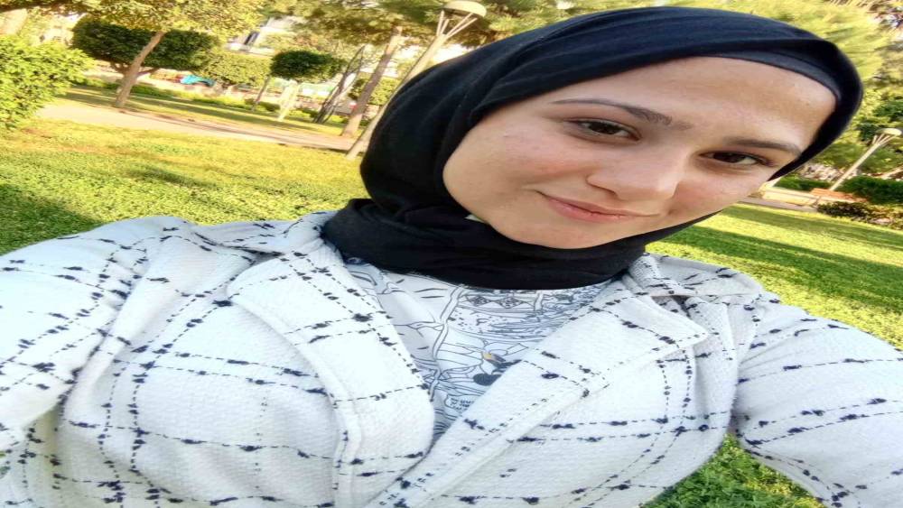 14 YAŞINDAKİ KIZDAN 8 GÜNDÜR HABER ALINAMIYOR