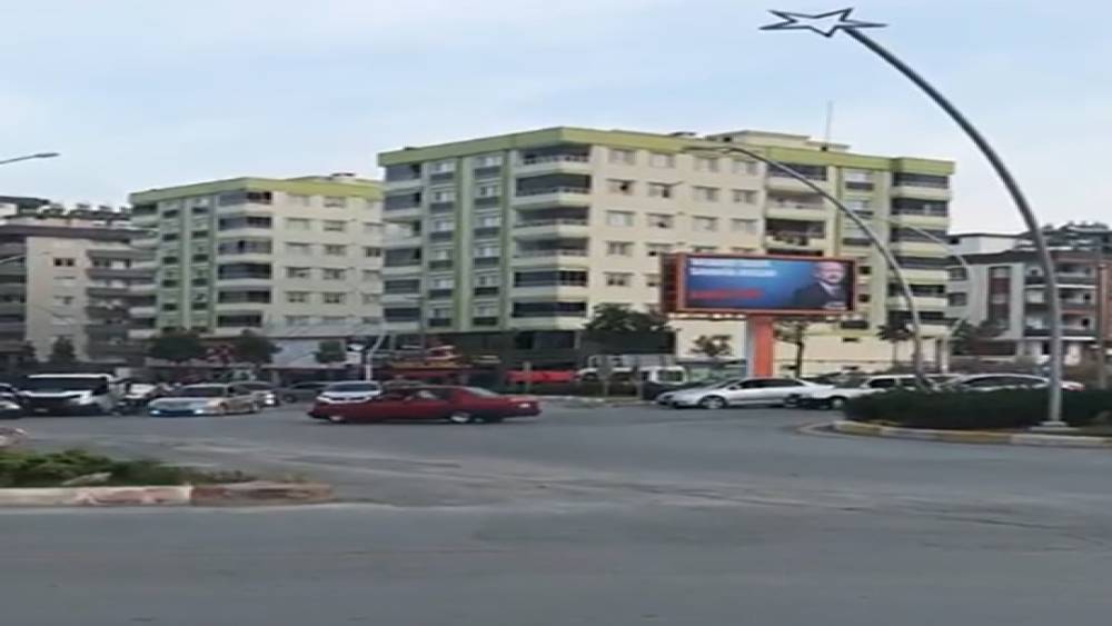 DRİFT YAPARKEN GÖRÜNTÜLENDİ, ARACI 2 AY TRAFİKTEN MEN EDİLDİ