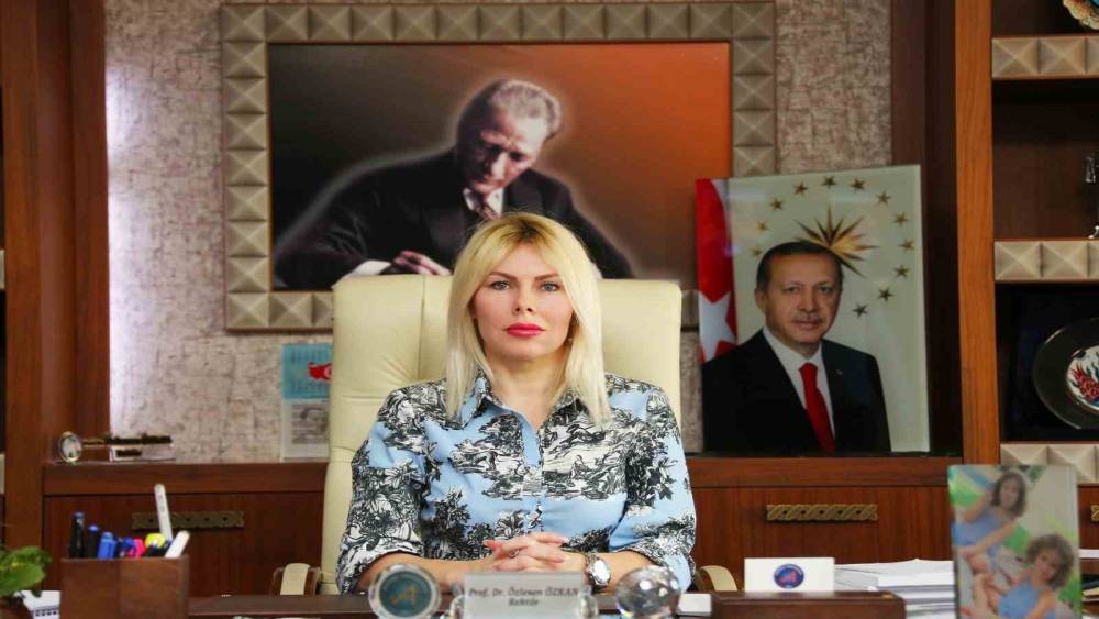 AÜ TIP FAKÜLTESİ TERCİHLERDE ANADOLU ŞEHİRLERİ ARASINDA İLK SIRADA