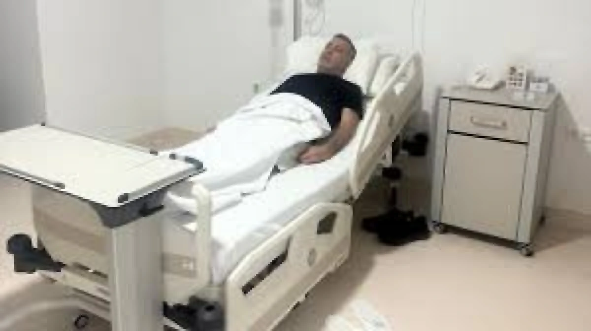 HALUK LEVENT SAHNE SONRASI RAHATSIZLANDI, APAR TOPAR HASTANEYE KALDIRILDI