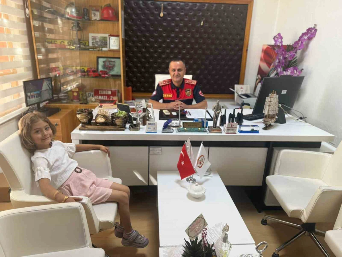 BURDUR'DA 5 YAŞINDAKİ ASLI'NIN DİKKATİ FELAKETİ ÖNLEDİ: 3 EV KÜL OLURKEN DAHA BÜYÜK BİR YANGIN ENGELLENDİ