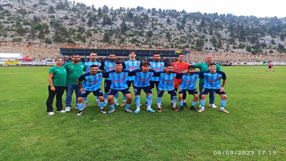 KIZILDAĞ’DA FUTBOL TURNUVASINDA SONA YAKLAŞILIYOR