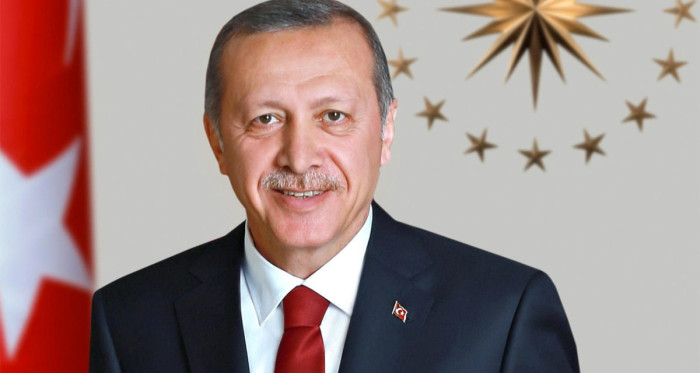 DAVUTOĞLU, CUMHURBAŞKANI ERDOĞAN'A GÖZ KIRPTI: KENDİSİ HUKUKUM OLAN BİR İNSAN, GÖRÜŞÜRÜM