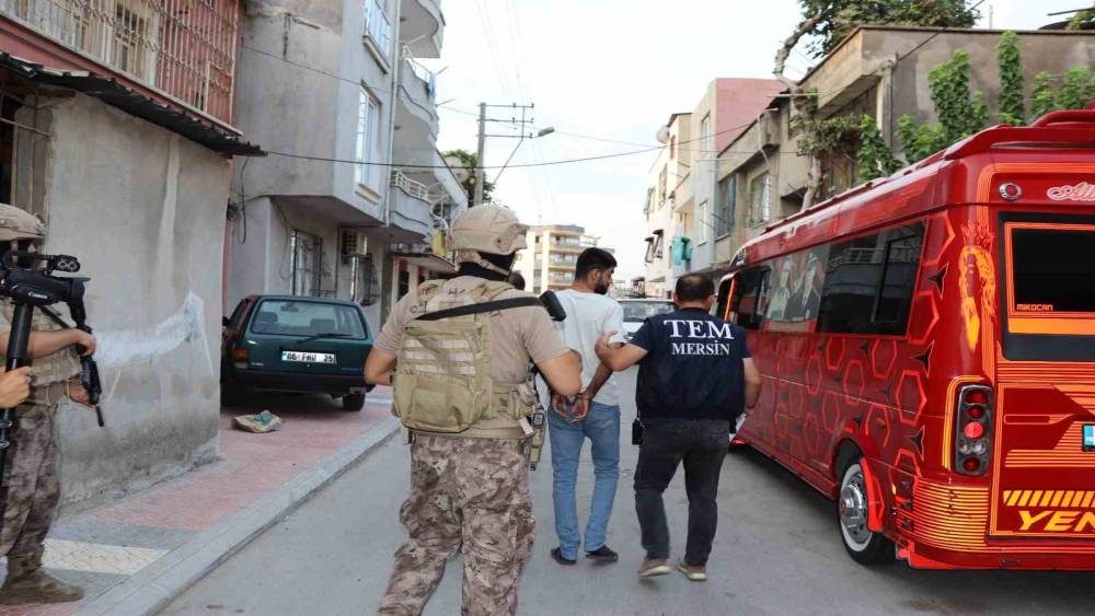 15 Ağustos’ta eylem hazırlığındaki PKK’ya operasyon: 9 gözaltı