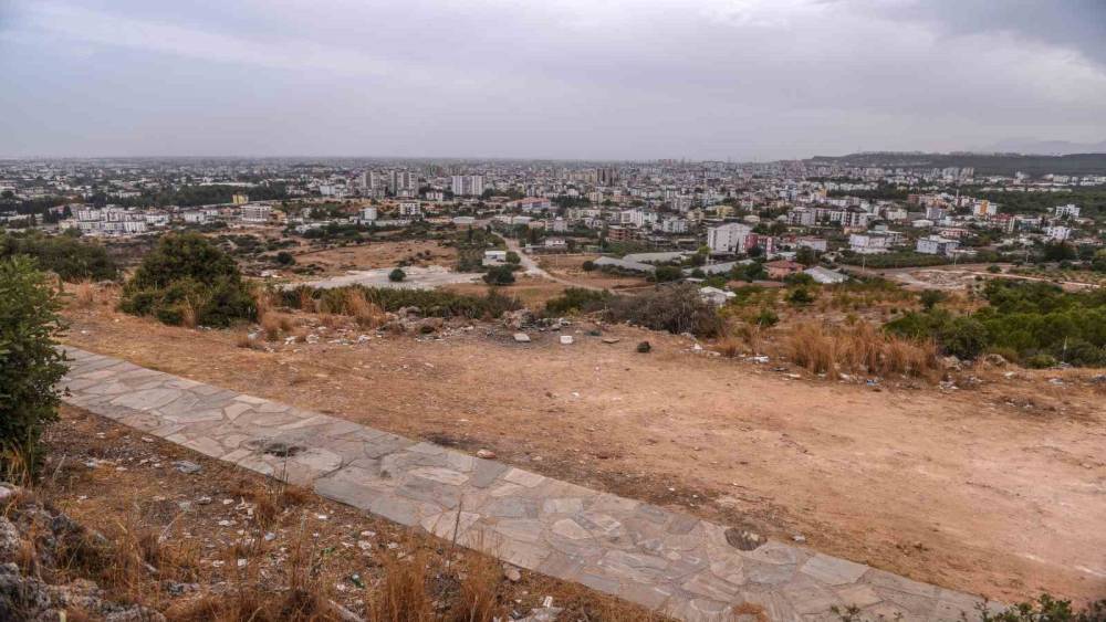 KEPEZ’DEN ANTALYA’YA 450 DÖNÜMLÜK ‘MİLLET ORMANI’