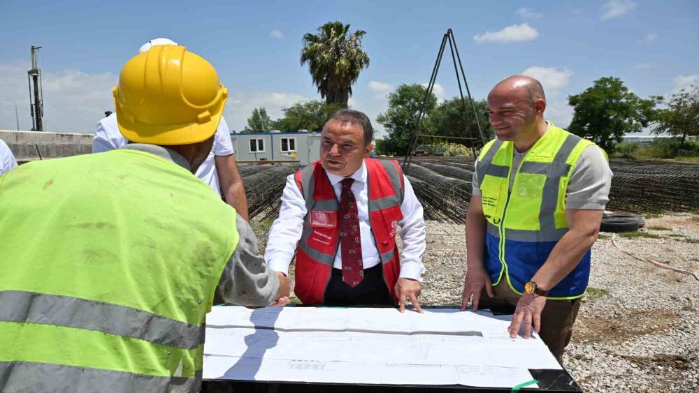 CIRNIK KÖPRÜSÜ’NDE 150 GÜNLÜK ÇALIŞMA SÜRESİ AŞAĞI ÇEKİLDİ