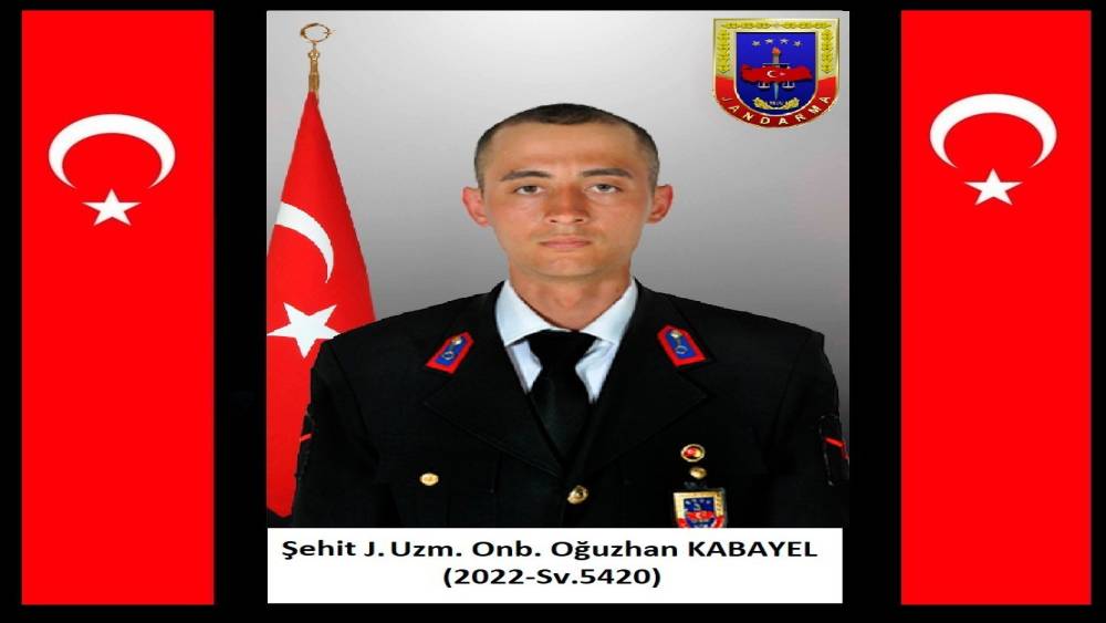 Jandarma Uzman Onbaşı Oğuzhan Kabayel geçirdiği trafik kazası sonucu şehit oldu