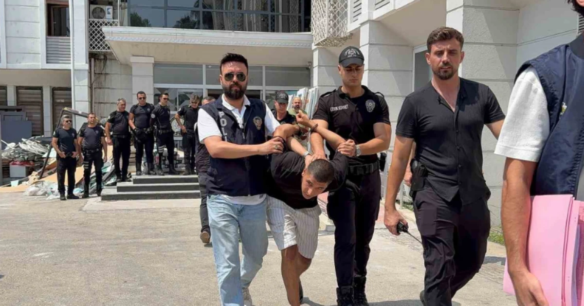 Mersin'de Cinayet Zanlısı ve 3 Şüpheli Gözaltında