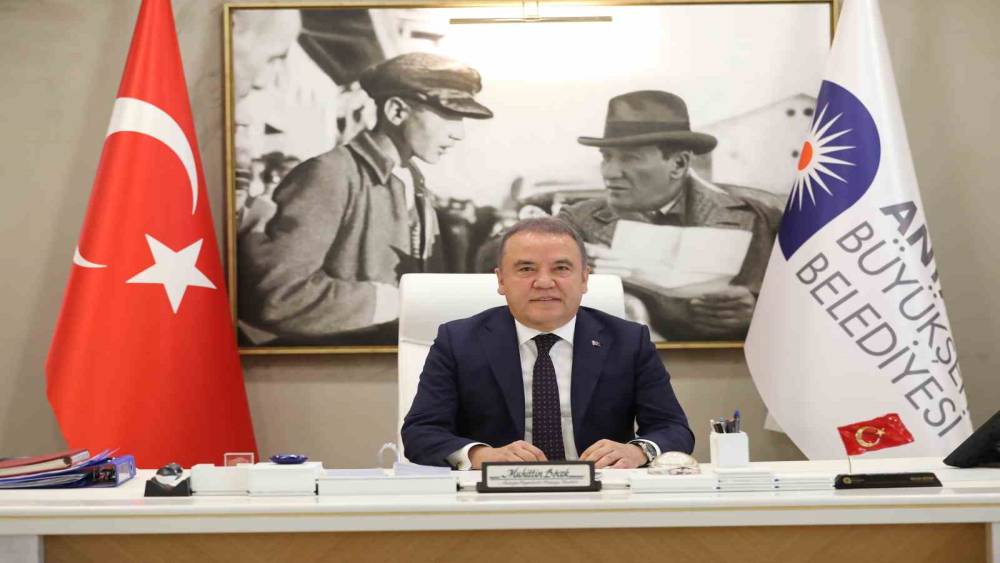BÜYÜKŞEHİR BELEDİYE BAŞKANI BÖCEK’TEN, 30 AĞUSTOS ZAFER BAYRAMI MEAJI