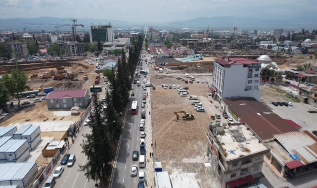KAHRAMANMARAŞ'TA AĞIR HASARLI BINALARIN YIKIM ORANI YÜZDE 96 OLDU