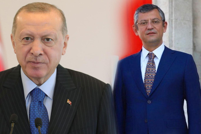 SON SEÇIM ANKETINDE ÇARPICI SONUÇ! CHP ILE AK PARTI ARASINDAKI FARK ILK KEZ BU KADAR AÇILDI