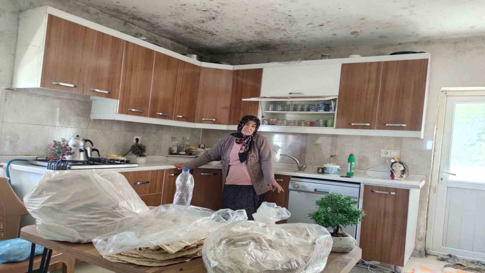 DEPREMDE VEFAT EDEN SOSYAL MEDYA FENOMENİ TAHA DUYMAZ’IN ANNESİ: “TAHA’NIN MUTFAĞI ÖKSÜZ KALDI”