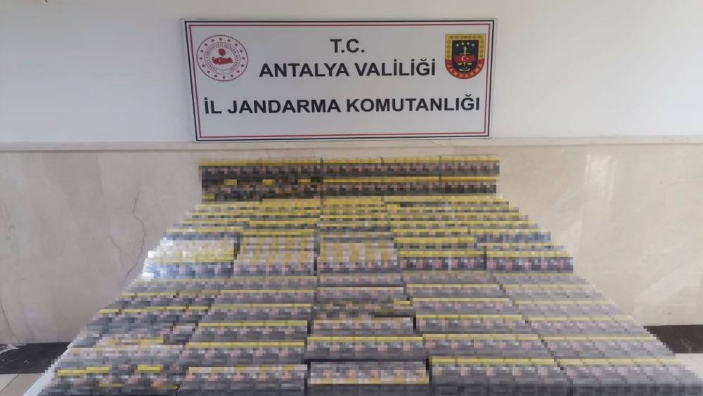 ANTALYA’DA 5 BİN 150 PAKET KAÇAK SİGARA ELE GEÇİRİLDİ
