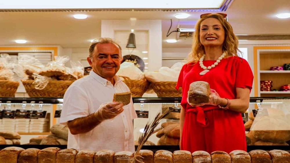 SAĞLIKLI BESLENME İÇİN ATA TOHUMUNDAN ÜRETİLEN KARAKILÇIK BUĞDAYI SOFRALARDA