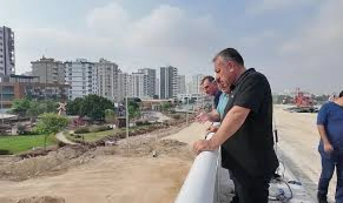 Adana Büyükşehir Belediye Başkan Vekili Geçer: "Adana’mızın ulaşım sorununu azaltmak amacıyla gerçekleştirilen projelerin hızla bitirilmesi için çalışıyoruz"