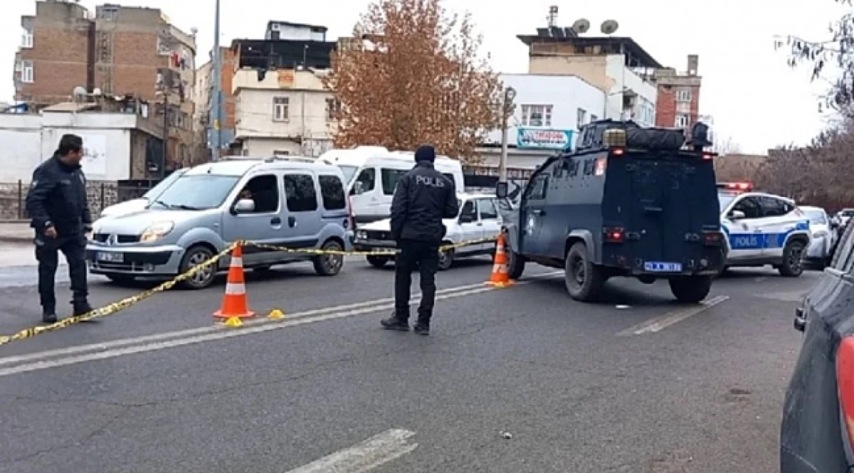 SOKAKTA YÜRÜRKEN UĞRADIĞI BIÇAKLI SALDIRIDA HAYATINI KAYBETTİ