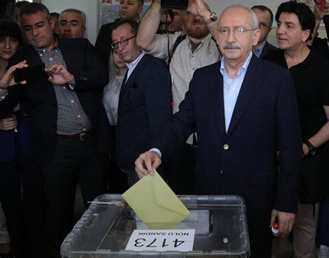 OYUNU ANKARA'DA KULLANAN KILIÇDAROĞLU: “BÜTÜN VATANDAŞLARIM OYLARINI KULLANSIN, SANDIĞA SAHİP ÇIKILSIN”