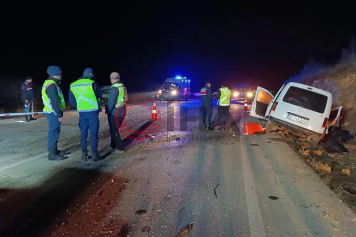 GAZİANTEP'TE TRAFİK KAZASI: 6 YARALI